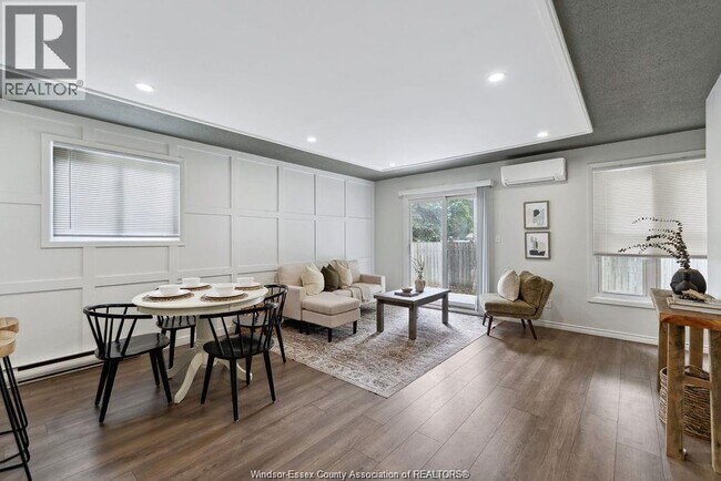 Photo du bâtiment - 1227 Aire Pl