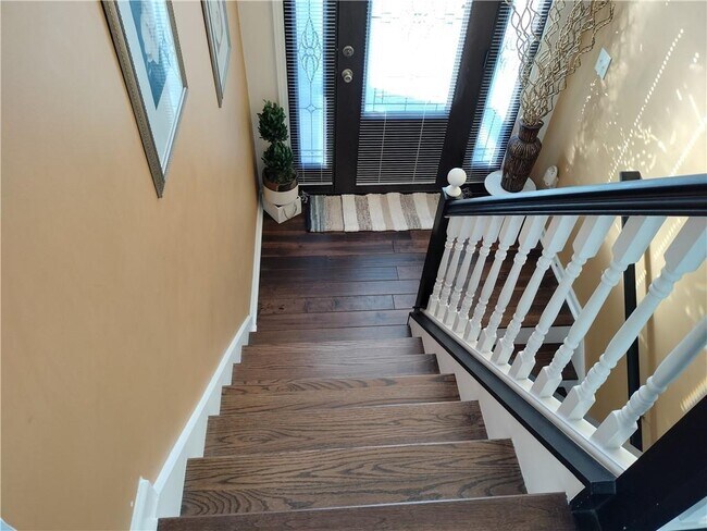 Foto del edificio - 6324 Lakeview Ct