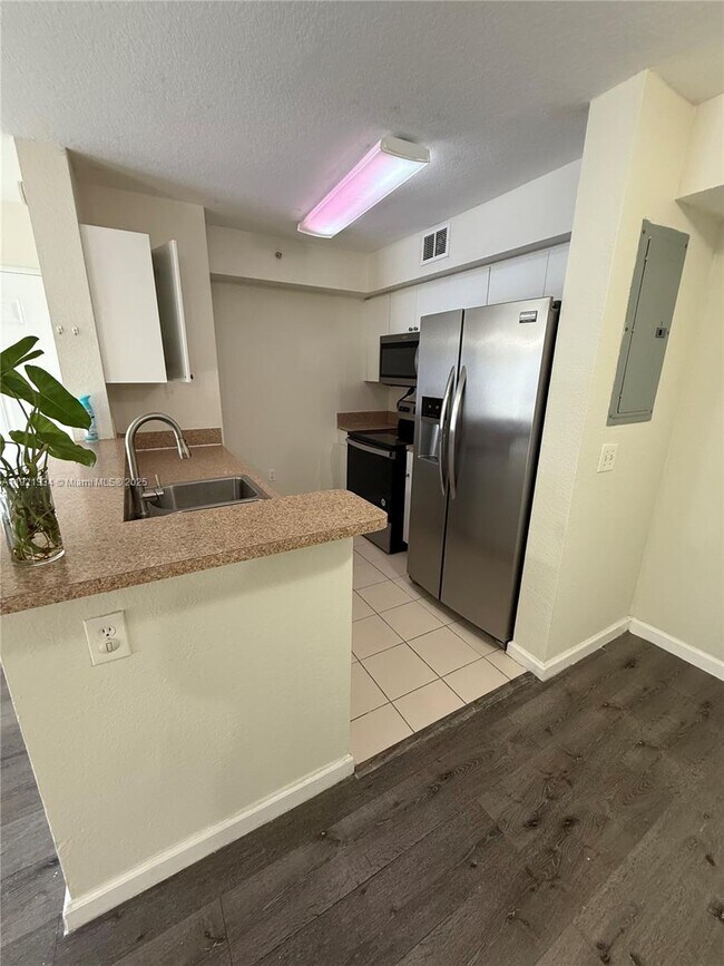 Building Photo - 15422 SW 284th St