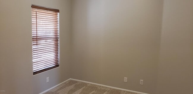 Building Photo - 44326 Caven Dr