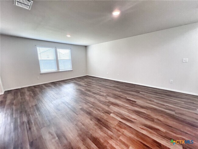 Foto del edificio - 6238 Fieldrun