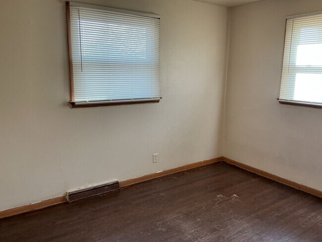 Foto del edificio - 7017 N Teutonia Ave