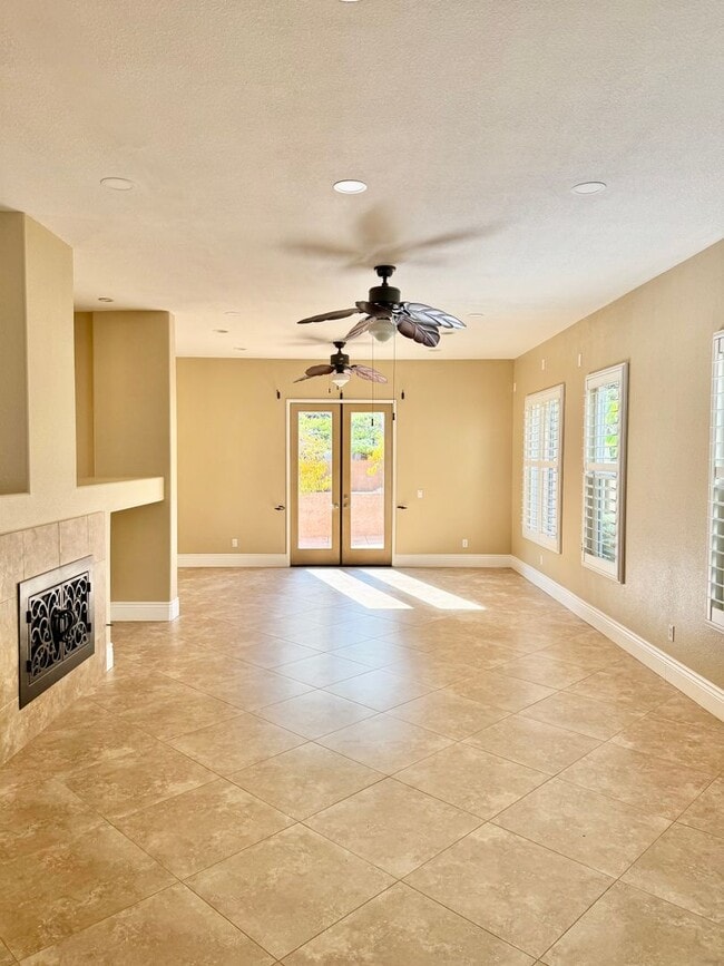 Foto del edificio - Beautiful Home in Scripps Ranch