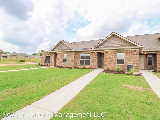 Foto del edificio - 3 br, 2.5 bath House - 18131 Mae Circle