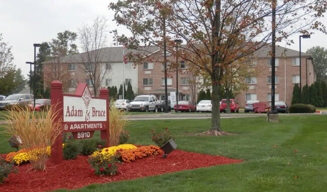 Building Photo - 5910 Hessen Cassel Rd