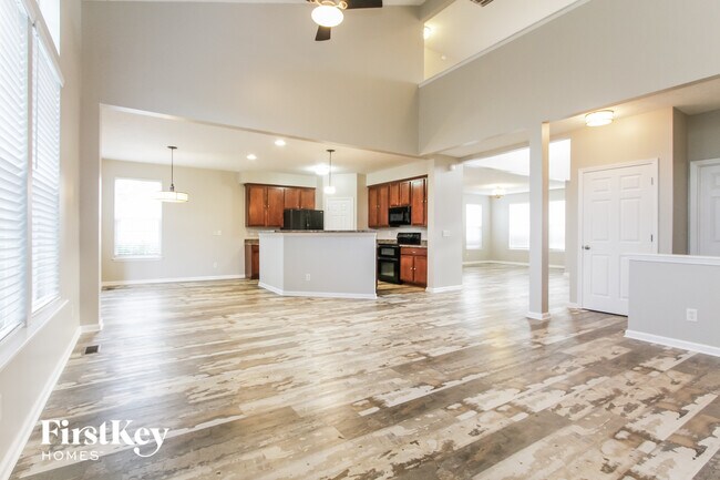 Foto del edificio - 1526 Old Thicket Ct