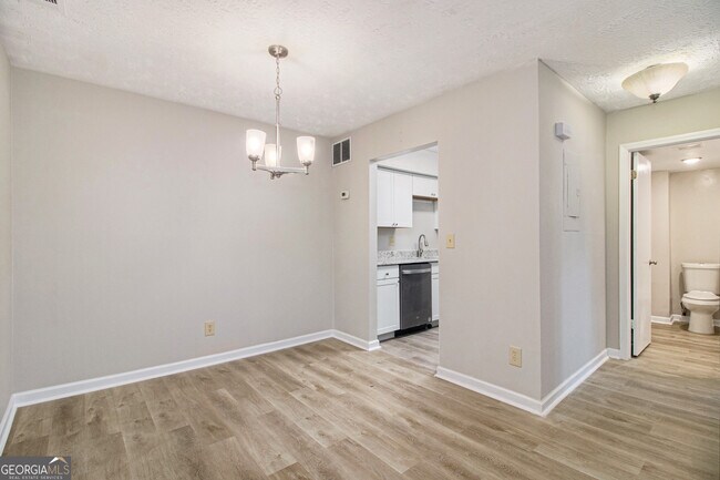 Foto del edificio - 3782 Kensingwood Trace