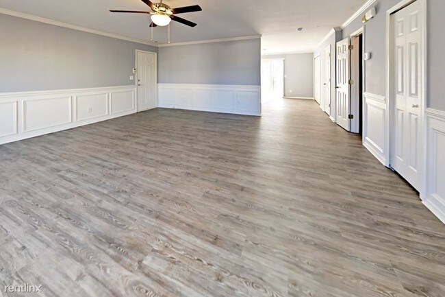 Foto del edificio - 12430 Dervish Ln