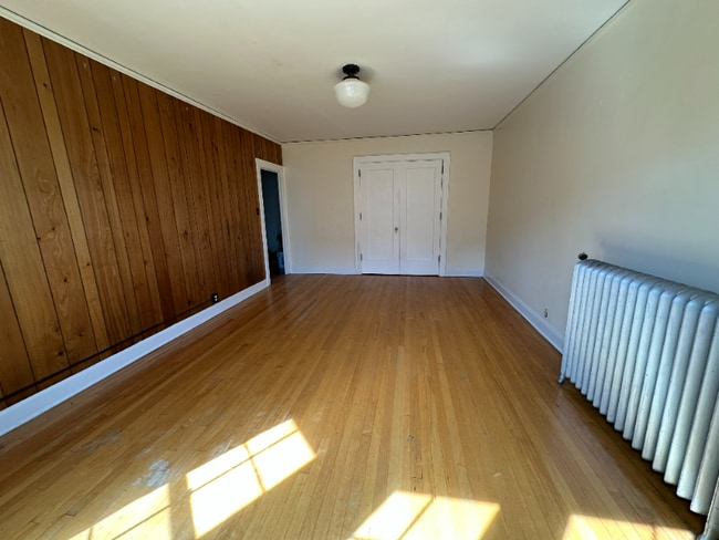 Foto del edificio - 440 N Park Ave