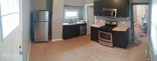 Foto del edificio - 2 br, 1 bath House - 917 Excelsior St Alle...