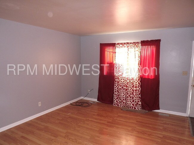 Foto del edificio - Updated 2 Bed 1.5 Bath Townhome