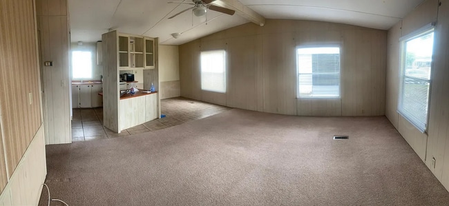 Building Photo - 4982 Foxwood Lake Dr