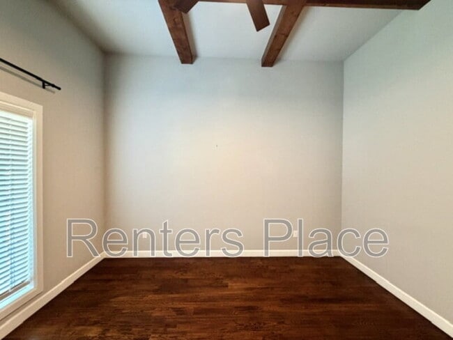 Building Photo - 803 E Delmar Pl