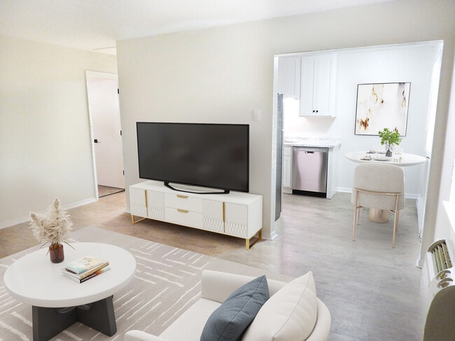 One Bed, One Bath - Lober Westbrook