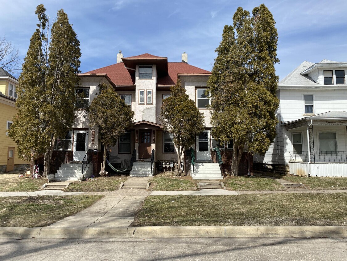Primary Photo - 1522 Washington Ave SE