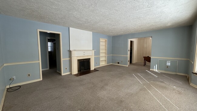 Building Photo - 100 Ansel Rd