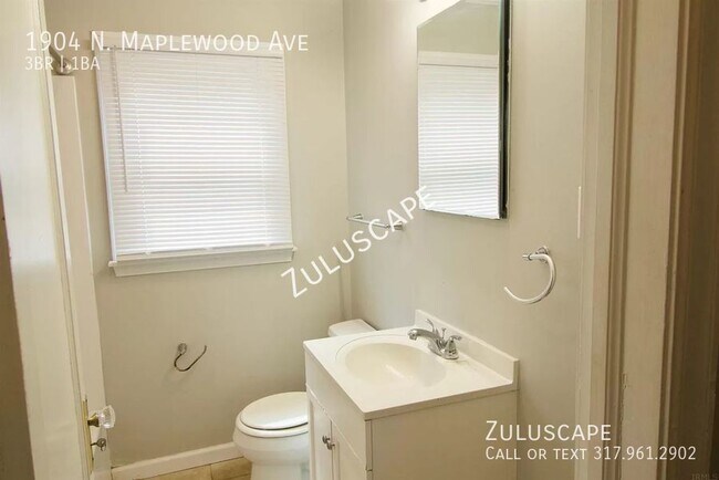 Foto del edificio - Cute 3/1 with detached garage near Ball St...