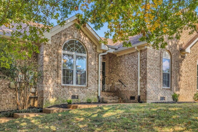 Building Photo - 2794 Warwick Ct