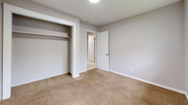 Building Photo - 583 Chittenden St