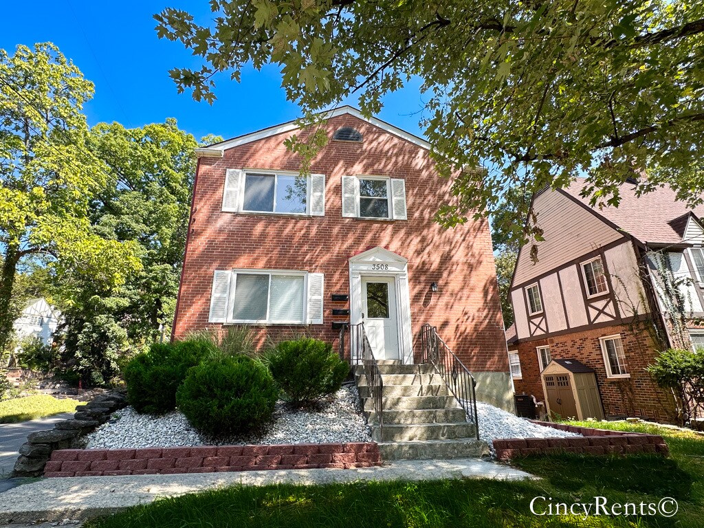 3508 Linwood Ave Unit 2, Cincinnati, OH 45226 Apartments in