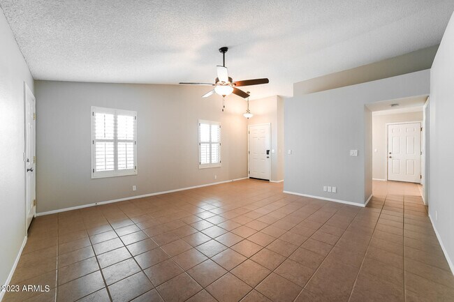 Foto del edificio - 3708 W Carol Ann Way