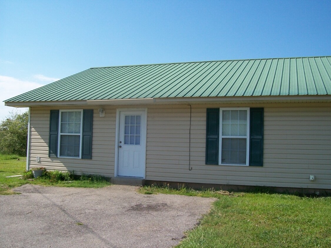43 Beaver Dam Rd Unit 2, Purvis, MS 39475 Room for Rent in Purvis, MS
