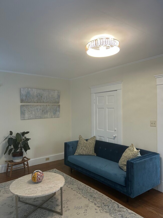 Foto del edificio - 1946 Chapel St