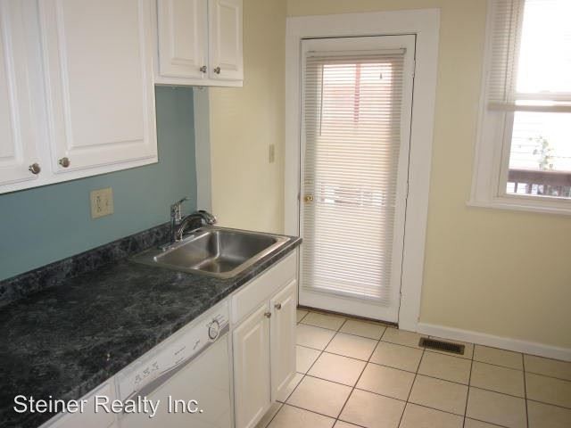 Building Photo - 2 br, 1 bath Apartment - 1625 Nevada Street