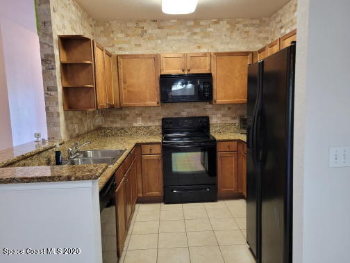 Building Photo - 660 Short Hills Ln