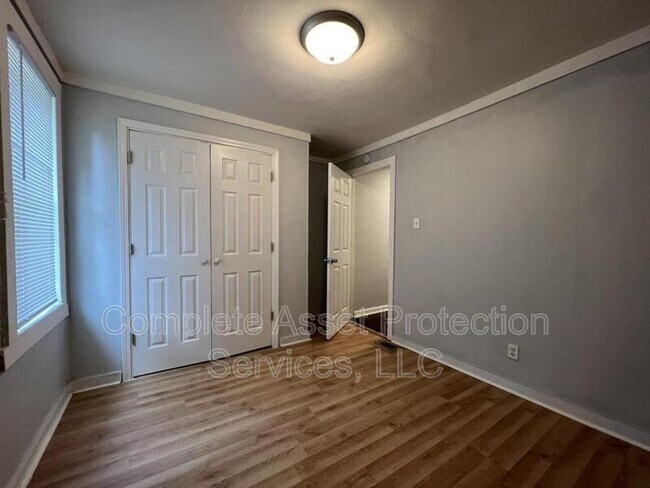 Foto del edificio - 2788 Hickory St