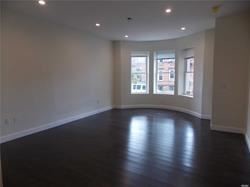 Foto del edificio - 2 br, 1 bath House - 423 Ashford St Fl 1