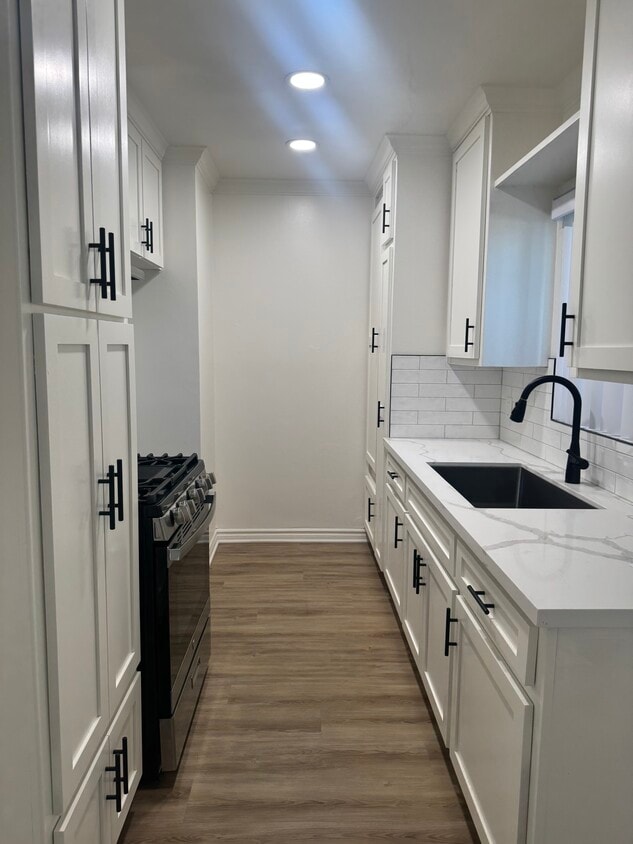 Primary Photo - Heather Apartments