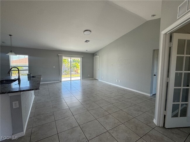 Foto del edificio - 3803 NE 9th Pl