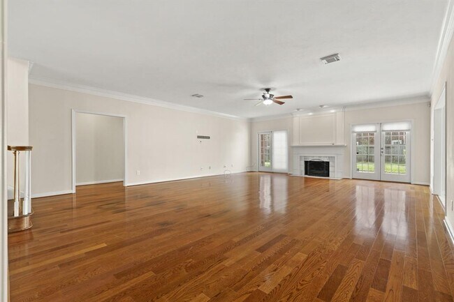 Building Photo - 3718 Stocksbridge Dr