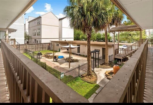 Foto del edificio - 4036 Bellefontaine St
