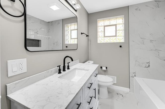 Foto del edificio - 11018 S Keeler Ave