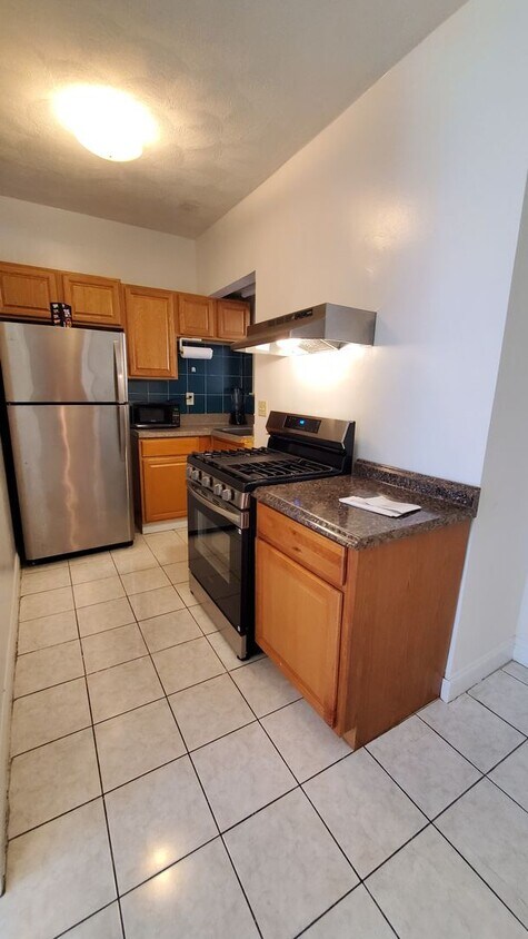 Primary Photo - 2 Bedroom (no fee!) - furnished - in Allst...