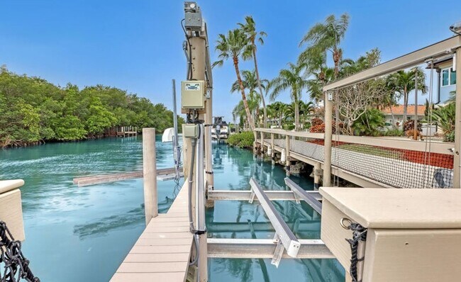 Foto del edificio - 946 Loggerhead Island Dr