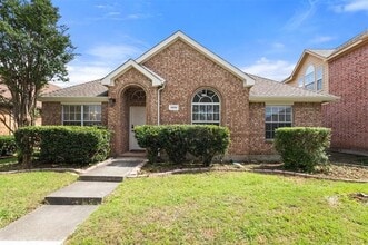 Building Photo - 5809 Hidden Pine Ln