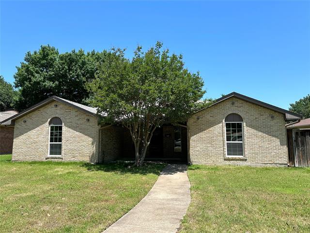 Primary Photo - 823 Madrid Dr