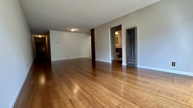 Foto del edificio - 520 Clayton St