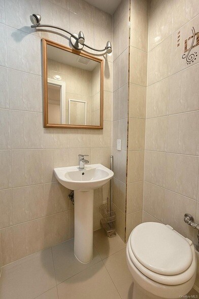 Foto del edificio - 206 E 124th St