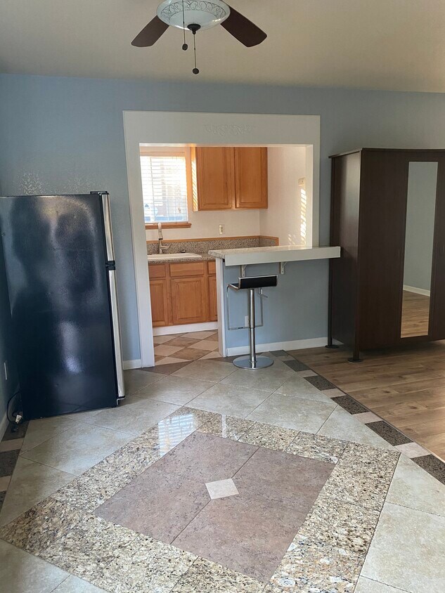 kitchen - 1360 C St