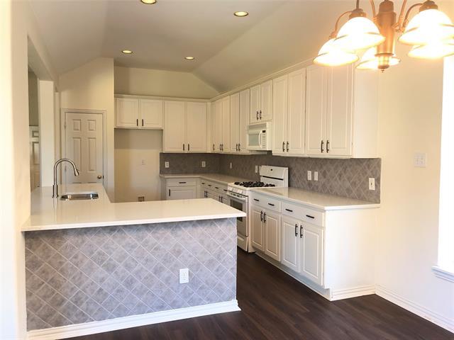 Foto del edificio - 1709 Oak Brook Ln