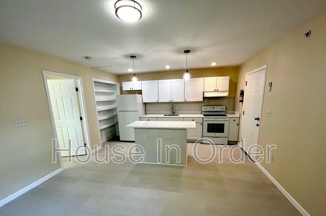 Foto del edificio - 307 8th Ave E