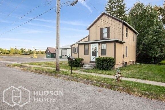 Primary Photo - 112 Merrick Ave