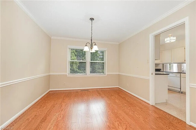 Building Photo - Earn Wealth While Leasing - Like a Homeown...