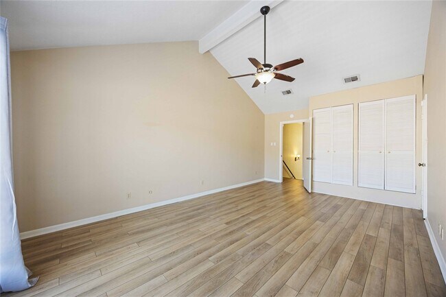 Building Photo - 727 Bunker Hill Rd