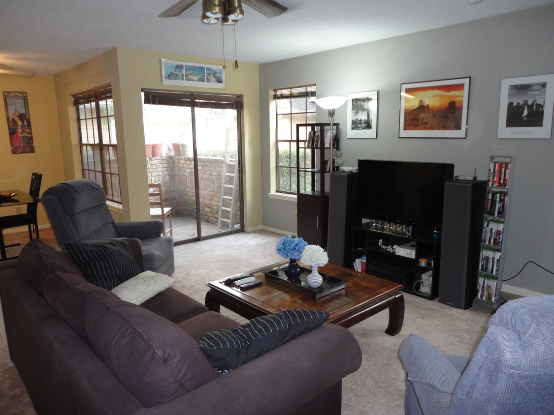 living room - 2300 Old Spanish Trail