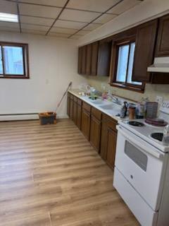 Foto del edificio - 143 Cemetery St